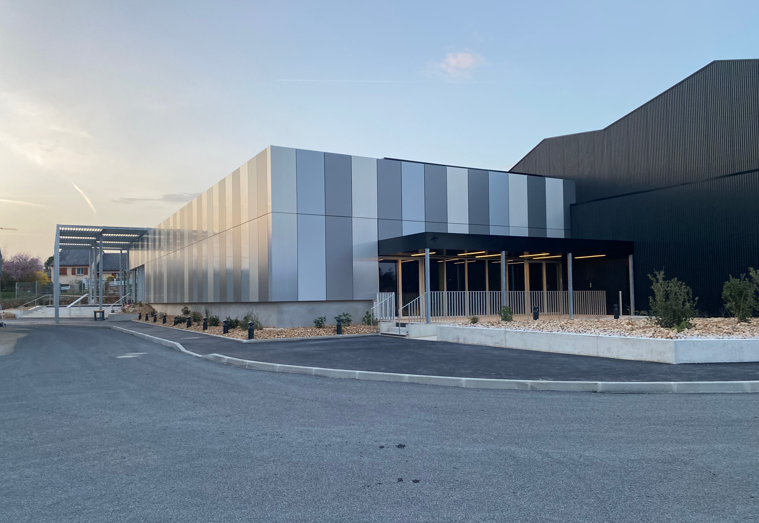 Complexe des Salles Associatives BOZOULS (12)